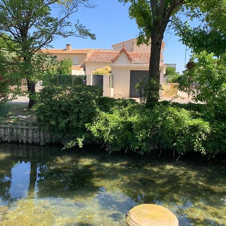 Petite maison près du centre LʼIsle-sur-la-Sorgue Esterno foto